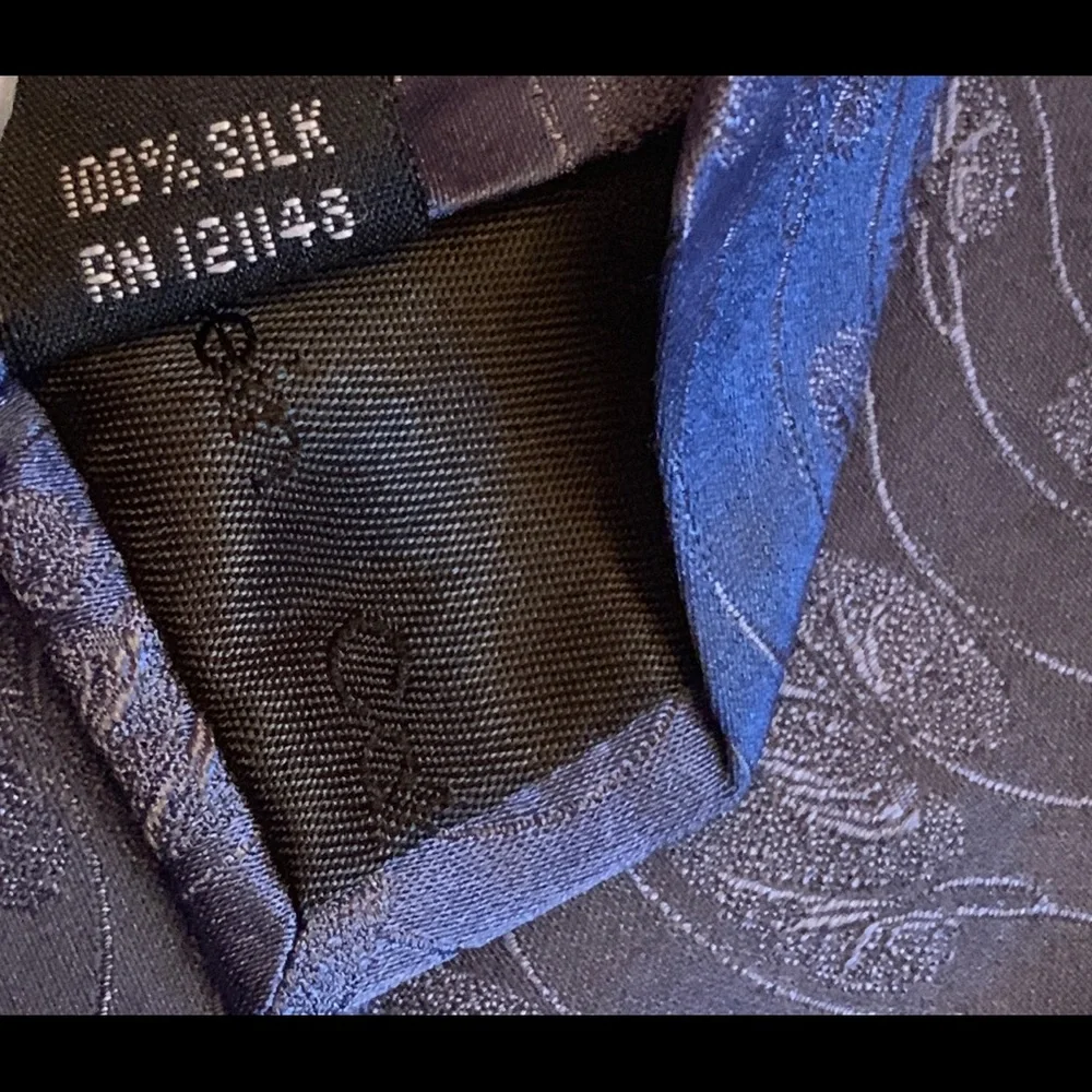 CALVIN KLEIN Blue Silk Necktie